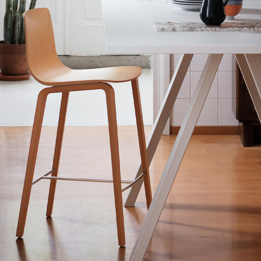 arper-aava-barhocker-bild-22.jpg